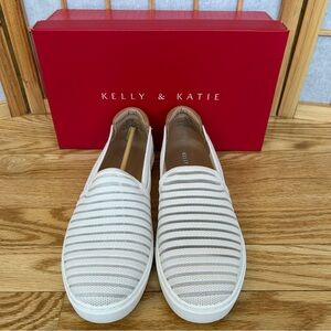 Kelly & Katie Efrim Slip-On Sneaker, size 9
